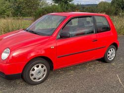 Rot Gebraucht 2000 VW Lupo Basis Kleinwagen | 1.950 € (Fairer Preis)