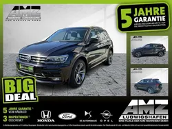 Deep black perleffekt Gebraucht 2018 VW Tiguan Sound SUV | 22.590 € (Guter Preis)