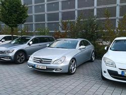 Silber Gebraucht 2008 Mercedes CLS500 Coupé | 13.390 €