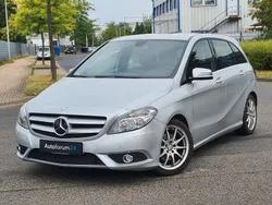 Silber Gebraucht 2012 Mercedes B200 Van / Kleinbus | 12.499 € (Guter Preis)