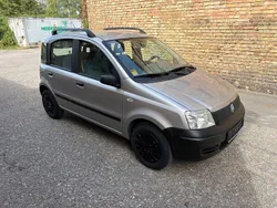 Grau Gebraucht 2004 Fiat Panda Kleinwagen | 3.750 € (Teuer)