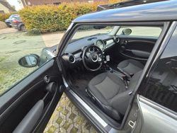 Grau Gebraucht 2010 Mini Cooper Kleinwagen | 7.200 € (Fairer Preis)