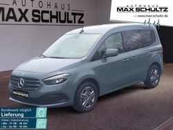 Magnetitgrau Gebraucht 2024 Mercedes T180 Style Van / Kleinbus | 30.226 € (Fairer Preis)