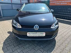 Schwarz Gebraucht 2015 VW Golf VII LOUNGE Limousine | 10.780 € (Fairer Preis)