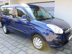 Marineblau metallic Gebraucht 2012 Opel Combo Edition Van / Kleinbus | 6.450 € (Fairer Preis)