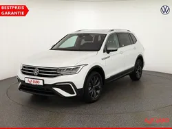 Weiß Gebraucht 2021 VW Tiguan Allspace Life SUV | 33.950 € (Etwas zu teuer)