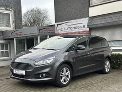 Magneticgrau (metallic) Gebraucht 2017 Ford S-MAX Titanium Van / Kleinbus | 16.990 € (Fairer Preis)