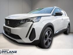 Weiss Gebraucht 2022 Peugeot 5008 Allure Van / Kleinbus | 24.285 € (Guter Preis)