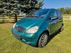 Grün Gebraucht 1999 Mercedes A140 Classic Kleinwagen | 1.999 € (Fairer Preis)