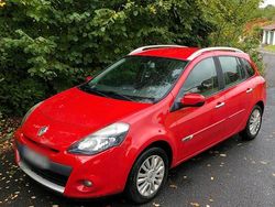 Rot Gebraucht 2012 Renault Clio GrandTour Kombi | 3.000 € (Fairer Preis)