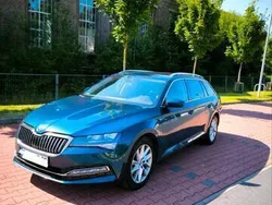 Blau Gebraucht 2020 Skoda Superb Kombi | 13.500 € (Teuer)