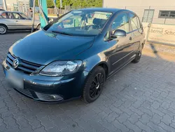 Blau Gebraucht 2006 VW Golf Plus Cross Van / Kleinbus | 3.499 €