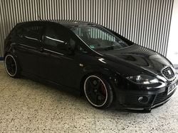 Schwarz metallic Gebraucht 2009 Seat Leon CUPRA Limousine | 11.990 €