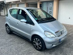 Silber Gebraucht 2002 Mercedes A140 Elegance Kleinwagen | 2.800 € (Etwas zu teuer)