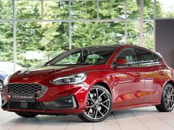 Rot Gebraucht 2020 Ford Focus ST Limousine | 22.290 € (Fairer Preis)