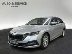 Silber Gebraucht 2021 Skoda Octavia First Edition Kombi | 22.960 € (Fairer Preis)