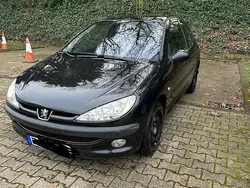 Schwarz Gebraucht 2004 Peugeot 206 Kleinwagen | 1.200 € (Fairer Preis)