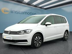 Weiß Gebraucht 2024 VW Touran Van / Kleinbus | 31.199 € (Fairer Preis)