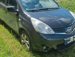 Schwarz Gebraucht 2009 Nissan Note Acenta Van / Kleinbus | 2.990 € (Guter Preis)