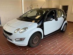 Weiß Gebraucht 2006 Smart ForFour Kleinwagen | 1.500 € (Guter Preis)