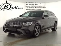 Graphitgrau (metallic) Gebraucht 2022 Mercedes E300 AMG Kombi | 42.899 € (Fairer Preis)
