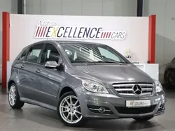 Mountaingrau met. Gebraucht 2011 Mercedes B180 Van / Kleinbus | 9.999 € (Teuer)