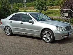 Silber Gebraucht 2004 Mercedes C200 Classic Limousine | 4.100 € (Fairer Preis)