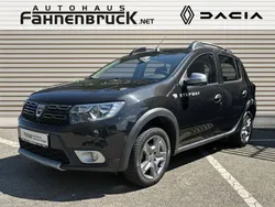 Schwarz Gebraucht 2020 Dacia Sandero Prestige Kleinwagen | 12.990 € (Fairer Preis)