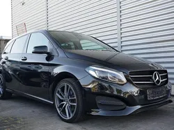 Schwarz Gebraucht 2018 Mercedes B200 AMG Van / Kleinbus | 14.900 € (Fairer Preis)