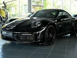 Schwarz Gebraucht 2021 Porsche 911 Carrera 4 Coupé | 119.800 € (Etwas zu teuer)