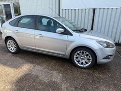 Silber Gebraucht 2009 Ford Focus Sport Limousine | 3.550 € (Etwas zu teuer)