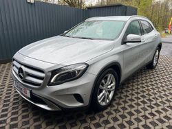 Grau Gebraucht 2014 Mercedes GLA200 SUV | 15.500 € (Fairer Preis)