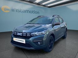 Schwarz Neu 2025 Dacia Sandero Stepway Kleinwagen | 21.999 € (Etwas zu teuer)