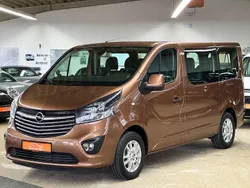 Braun Gebraucht 2016 Opel Vivaro Van | 23.990 € (Teuer)