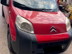 Rot Gebraucht 2010 Citroën Nemo Van / Kleinbus | 3.300 €