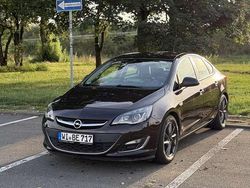 Gebraucht 2013 Opel Astra Edition Limousine | 8.000 € (Fairer Preis)
