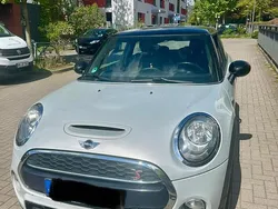 Silber Gebraucht 2014 Mini Cooper S Kleinwagen | 13.000 €