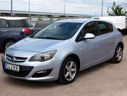 Flip chip/magnetic silver Gebraucht 2014 Opel Astra Energy Limousine | 3.499 € (Guter Preis)