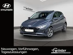 Grau Gebraucht 2024 Hyundai i20 Trend Kleinwagen | 16.880 € (Guter Preis)