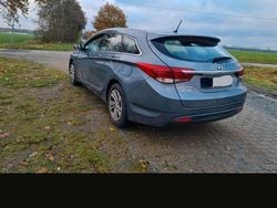 Grau Gebraucht 2018 Hyundai i40 Kombi | 8.333 € (Guter Preis)