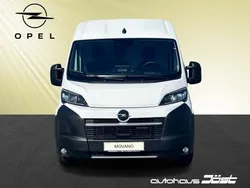 Weiss Neu 2025 Opel Movano Van | 32.235 €