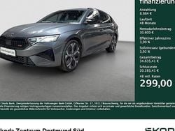 Grau Gebraucht 2025 Skoda Octavia RS Kombi | 39.593 € (Guter Preis)