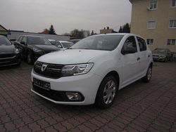 Gebraucht 2017 Dacia Sandero Ambiance Limousine | 8.499 € (Etwas zu teuer)