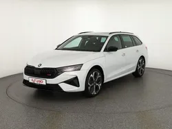 Weiß Neu 2025 Skoda Octavia RS Kombi | 42.890 € (Fairer Preis)