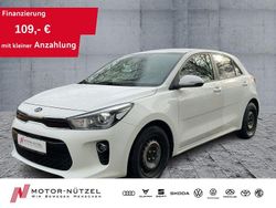 Rot Gebraucht 2018 Kia Rio DREAM-TEAM Edition Kleinwagen | 11.460 € (Fairer Preis)