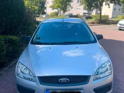Silber Gebraucht 2007 Ford Focus Limousine | 2.250 € (Guter Preis)