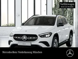 Polarweiß Gebraucht 2024 Mercedes GLA200 AMG SUV | 38.900 € (Guter Preis)