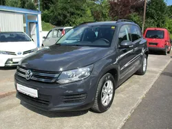 Grau Gebraucht 2014 VW Tiguan Trendline SUV | 11.700 € (Fairer Preis)