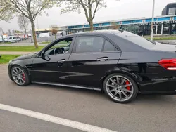 Schwarz Gebraucht 2015 Mercedes E63 AMG AMG Limousine | 40.500 € (Fairer Preis)