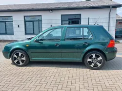 VW Golf IV